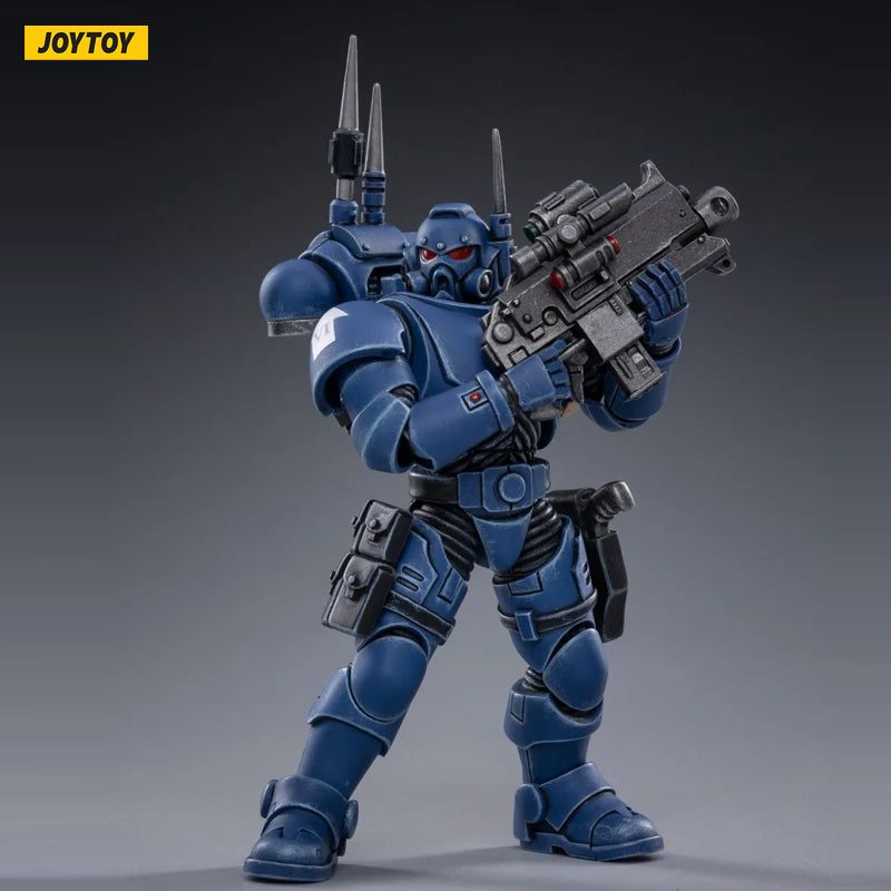 Warhammer 40k JoyToy Actionfigure - Ultramarines Infiltrators Box of 4 figure for collectors, display and premium shelf presentation