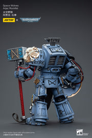 Warhammer 40k JoyToy Actionfigure - Space Wolves Arjac Rockfist figure for collectors, display and premium shelf presentation
