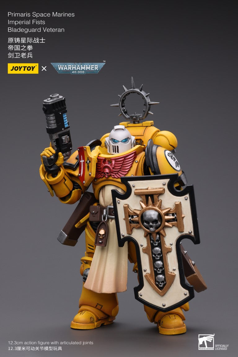 Warhammer 40k JoyToy Actionfigure - Imperial Fists Bladeguard Veteran Primaris figure for collectors, display and premium shelf presentation