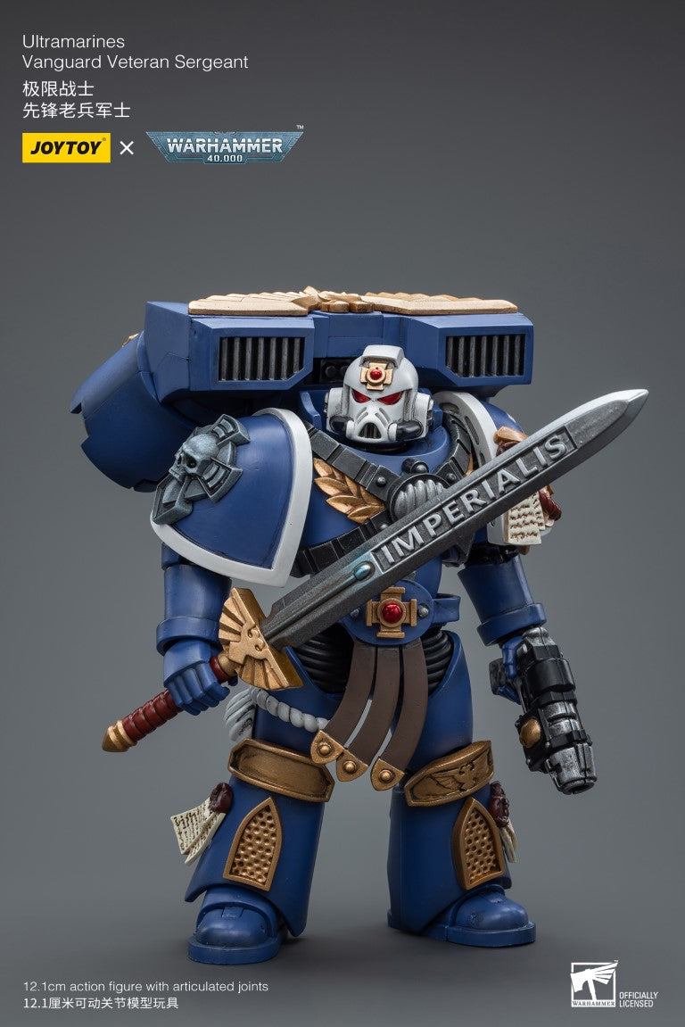 Warhammer 40k JoyToy Actionfigure - Ultramarines Vanguard Veteran Sergeant figure for collectors, display and premium shelf presentation