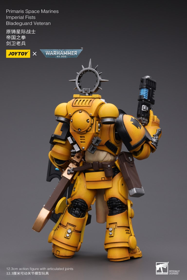 Warhammer 40k JoyToy Actionfigure - Imperial Fists Bladeguard Veteran Primaris figure for collectors, display and premium shelf presentation