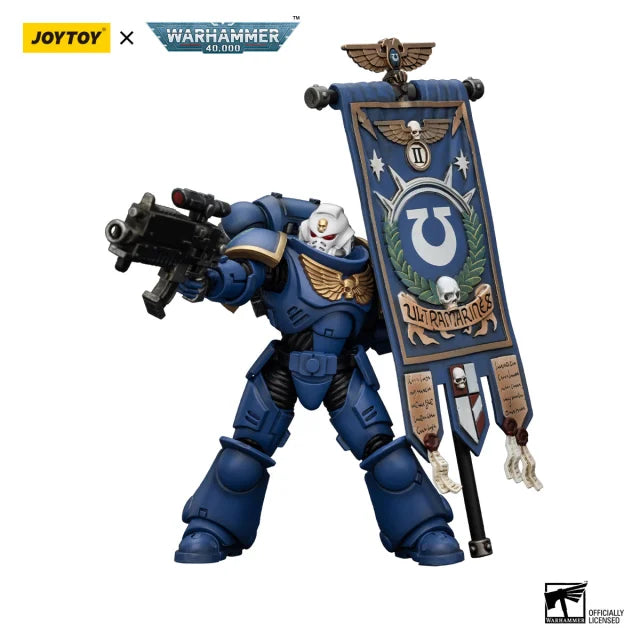 Warhammer 40k JoyToy Actionfigure - Ultramarines Heroes of the Chapter Pack figure for collectors, display and premium shelf presentation