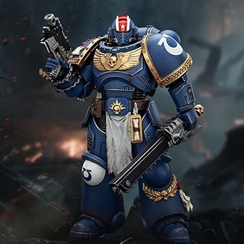 Warhammer 40k JoyToy Actionfigure - Space Marine 2 Ultramarines Lieutenant Titus Collectors Edition figure for collectors, display and