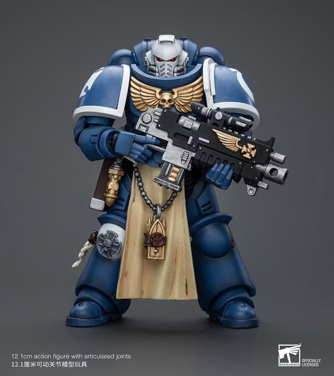Warhammer 40k JoyToy Actionfigure - Ultramarines Sternguard Veteran with Bolt Rifle figure for collectors, display and premium shelf