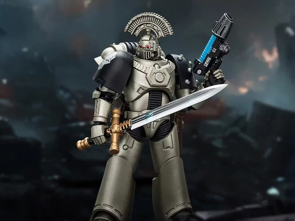 Warhammer 40k JoyToy Actionfigure - The Horus Heresy Iron Warriors MKVI Tactical Sergeant with Power Sword and Plasma Pistol figure for