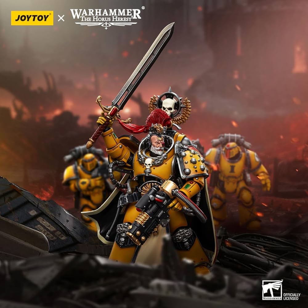 Warhammer 40k JoyToy Actionfigure - Imperial Fists Legion Praetor with Power Sword figure for collectors, display and premium shelf