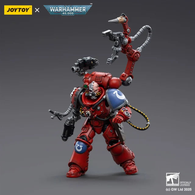 Warhammer 40k JoyToy Actionfigure - Ultramarines Primaris Techmarine Brother Tybestis figure for collectors, display and premium shelf