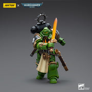 Warhammer 40k JoyToy Actionfigure - Salamanders Bladeguard Veteran figure for collectors, display and premium shelf presentation
