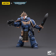 Warhammer 40k JoyToy Actionfigure - Ultramarines Primaris Lieutenant Amulius figure for collectors, display and premium shelf presentation