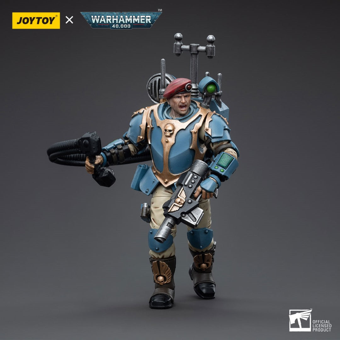 Warhammer 40k JoyToy Actionfigure - Astra Militarum Tempestus Scions Command Squad 55th Kappic Eagles Vox Operator figure for collectors