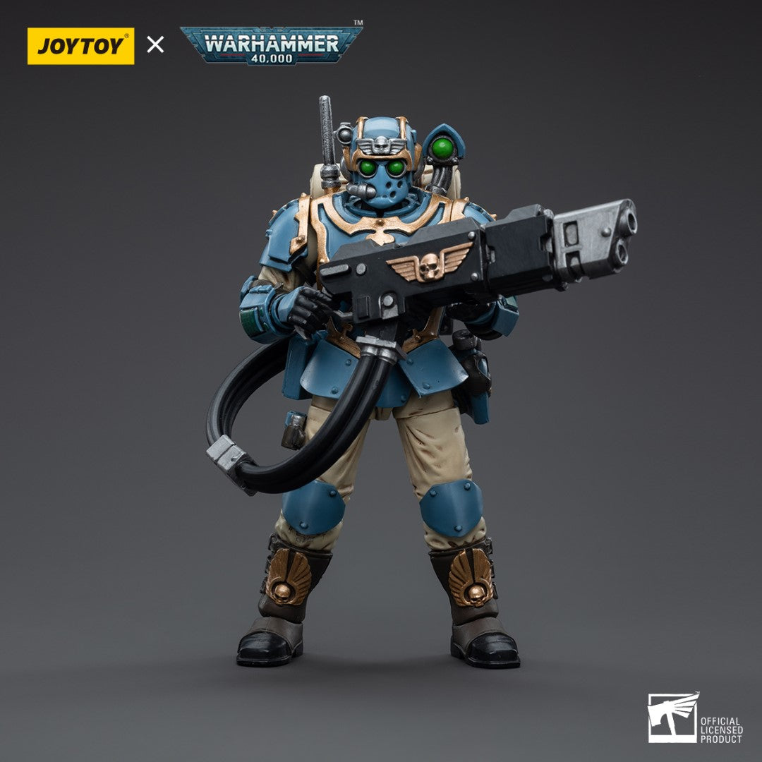 Warhammer 40k JoyToy Actionfigure - Astra Militarum Tempestus Scions Squad 55th Kappic Eagles Hot-shot Volley Gunner figure for collectors
