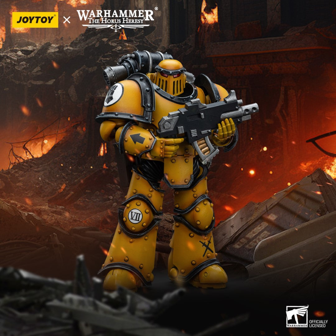Warhammer 40k JoyToy Actionfigure - Imperial Fists Legion MKIII Tactical Squad Legionary with Bolter figure for collectors, display and