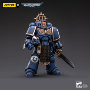 Warhammer 40k JoyToy Actionfigure - Ultramarines Primaris Lieutenant Amulius figure for collectors, display and premium shelf presentation