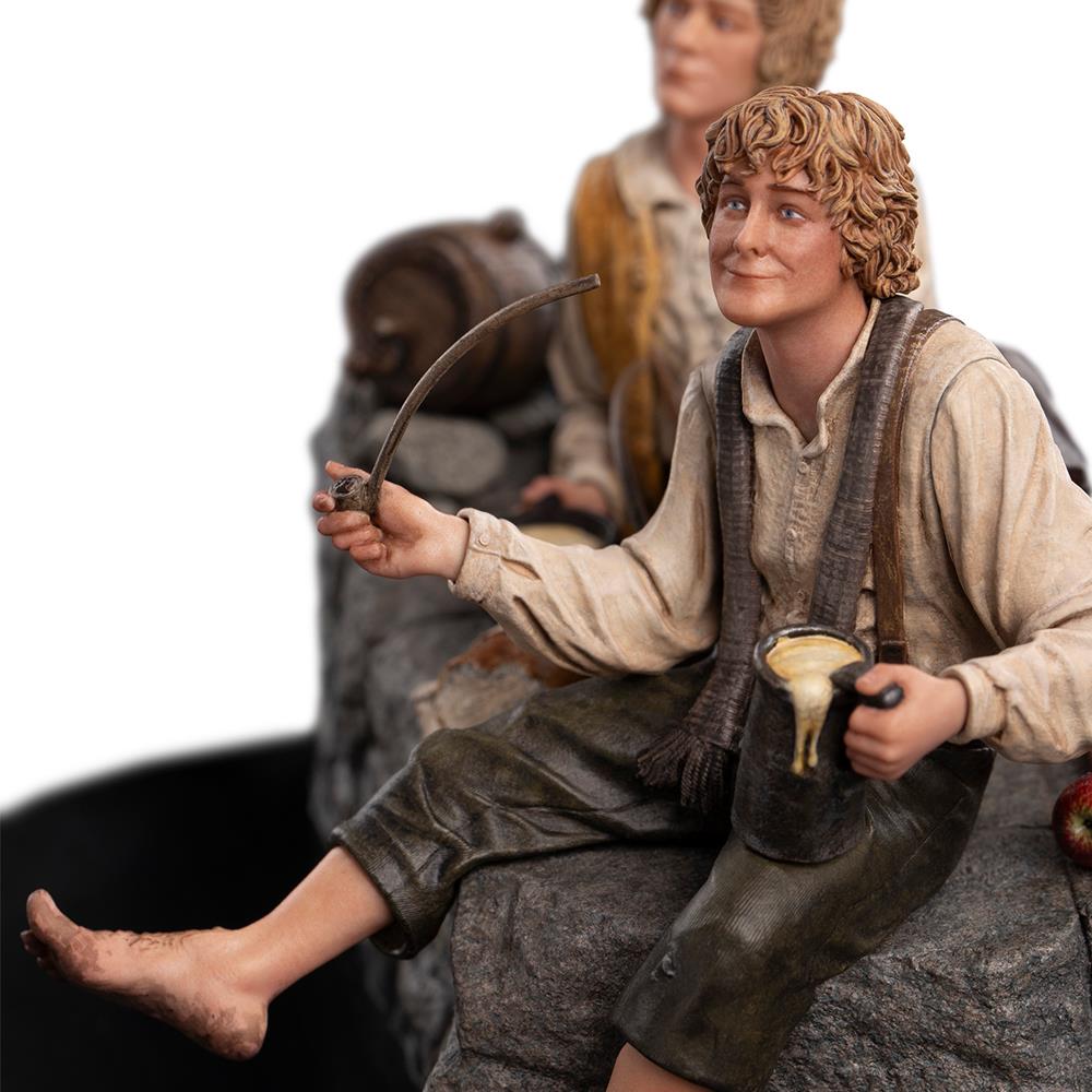 Weta Workshop The Lord of the Rings: Miniature Statue - Merry and Pippin – view 8