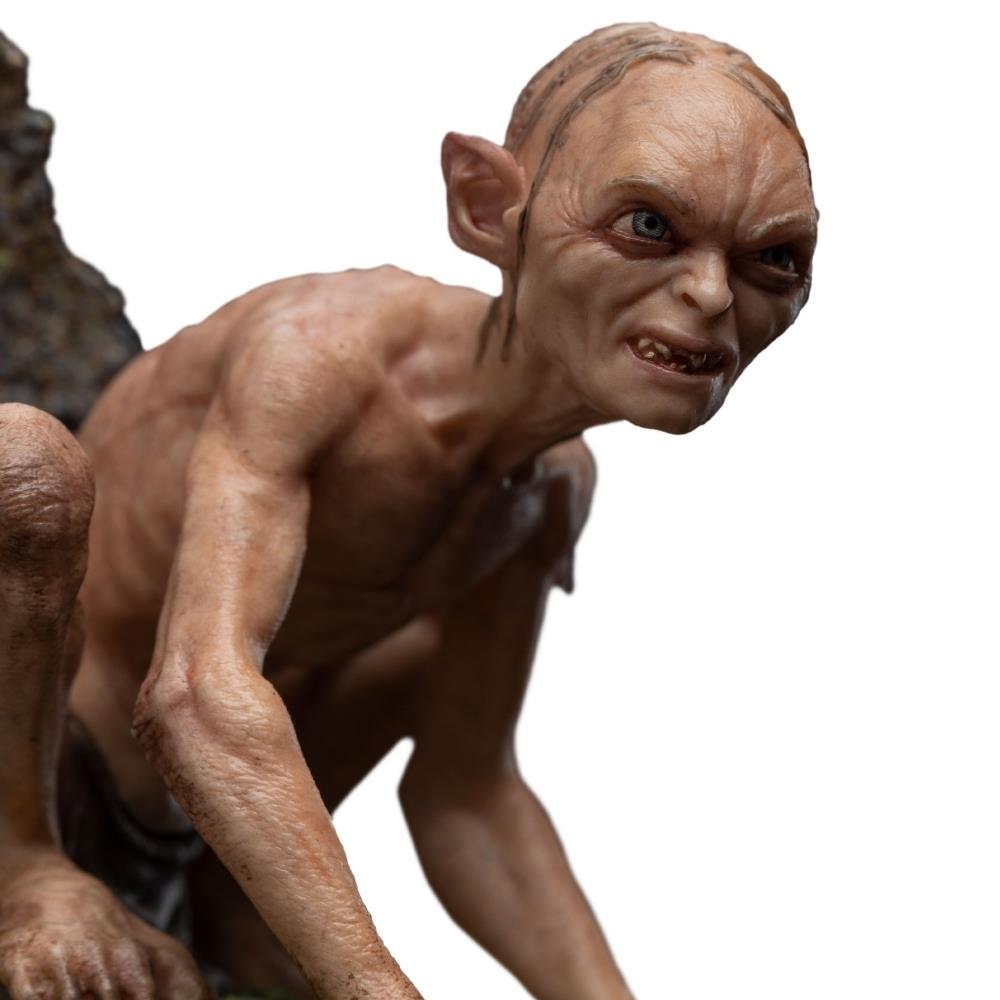 Weta Workshop The Lord of the Rings Trilogy - Gollum, Guide to Mordor Mini Statue – view 5