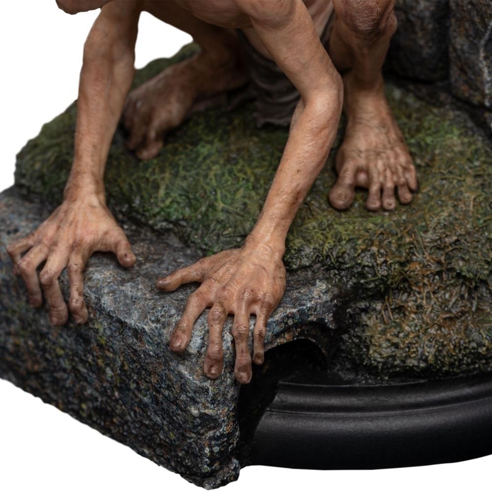 Weta Workshop The Lord of the Rings Trilogy - Gollum, Guide to Mordor Mini Statue – view 7