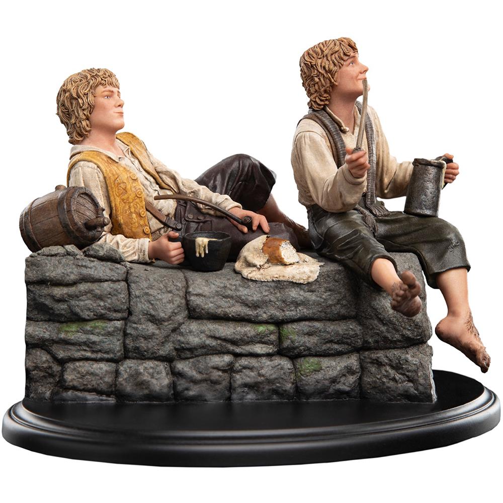 Weta Workshop The Lord of the Rings: Miniature Statue - Merry and Pippin – view 2