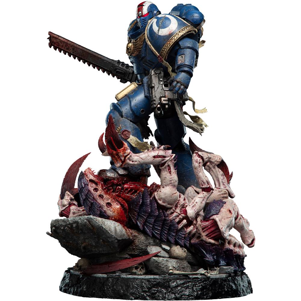 Weta Workshop Warhammer 40k - Lieutenant Titus Battleline Edition Statue 1/6 Scale – view 3