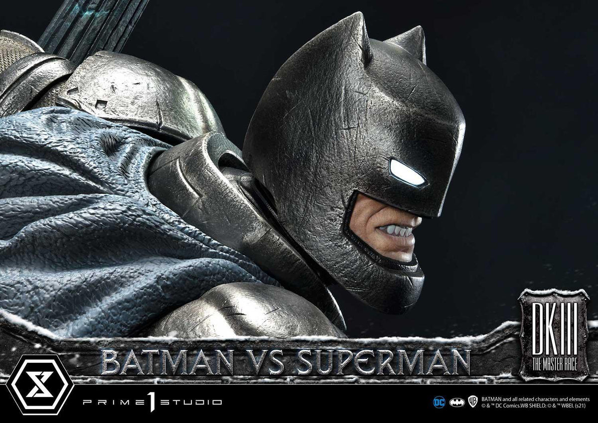 Prime 1 Studio Ultimate Diorama Masterline Batman:The Dark Knight Returns (Comics) Batman versus Superman DX Bonus Version – view 3