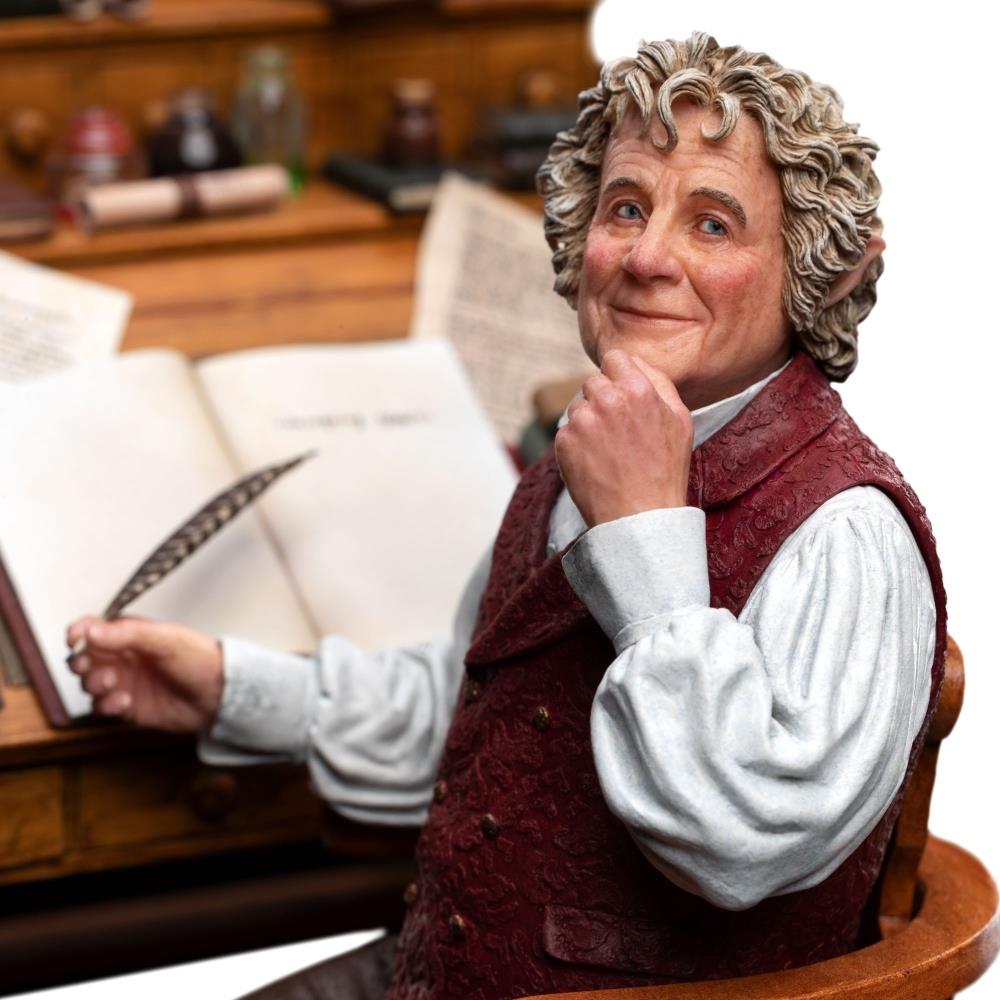 Weta Workshop The Lord of the Rings - Bilbo Baggins At His Desk Statue 1/6 scale – view 10