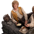 Weta Workshop The Lord of the Rings: Miniature Statue - Merry and Pippin – view 7