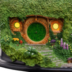 Weta Workshop The Lord of the Rings Trilogy Hobbit Hole - Bag End - Illuminated Edition – view 5