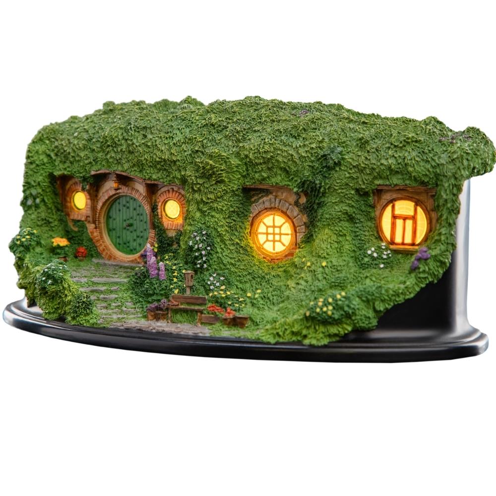 Weta Workshop The Lord of the Rings Trilogy Hobbit Hole - Bag End - Illuminated Edition – view 3