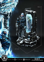 Prime 1 Studio Real Elite Masterline Batman (Comics) Mr. Freeze Heart of Ice (Design by Carlos D'Anda) Deluxe Version – view 8