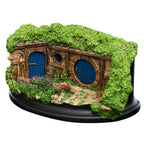 Weta Workshop The Hobbit Trilogy - Hobbit Hole 33 Lakeside Environment – view 3