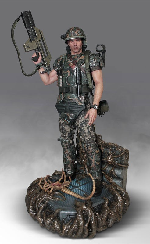 Alien - Corporal Dwayne Hicks 1:4 Statue statue from Hollywood Collectibles Group for collectors, display and premium shelf presentation