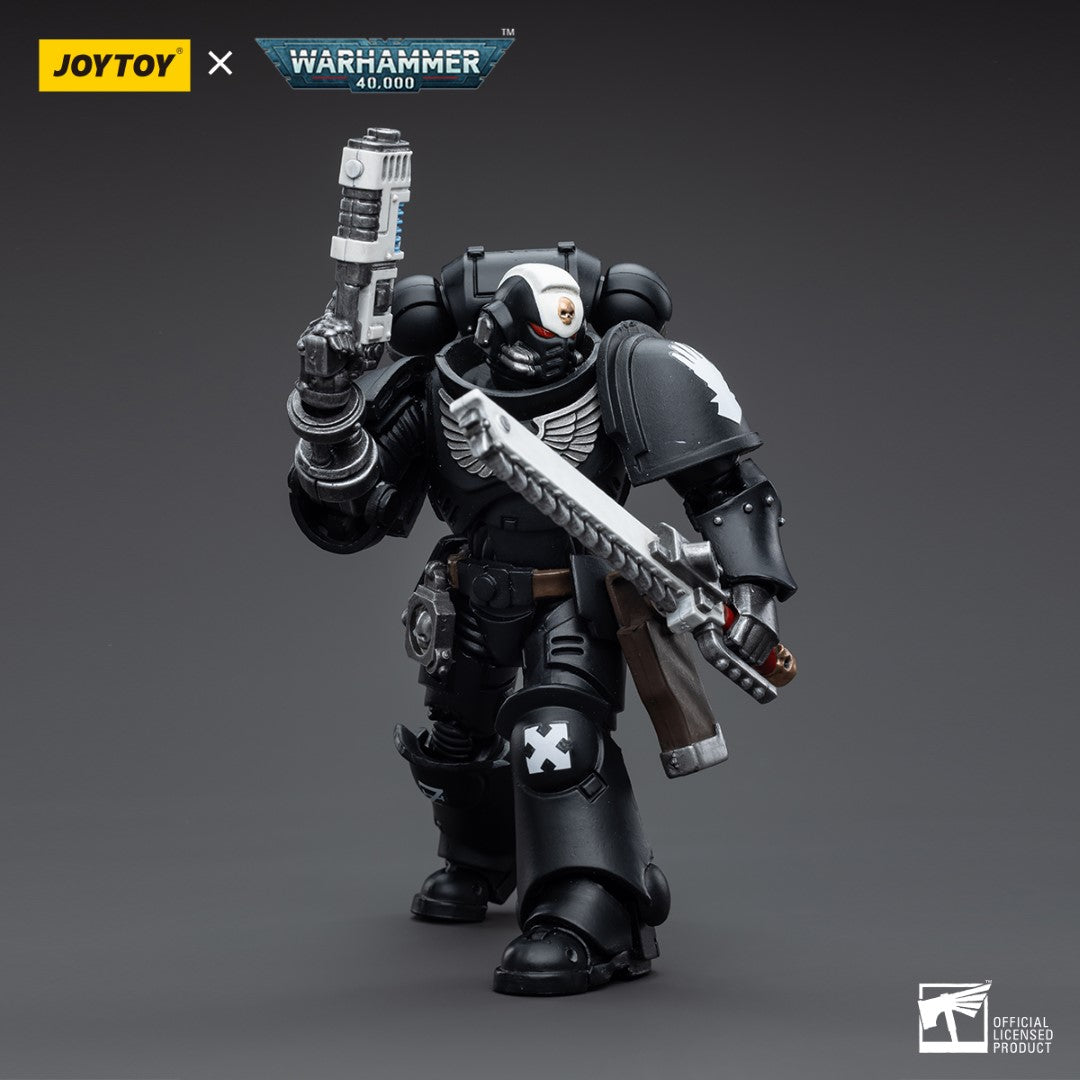 Warhammer 40k JoyToy Actionfigure - Iron Hands Assault Intercessors Sergeant Kalock figure for collectors, display and premium shelf