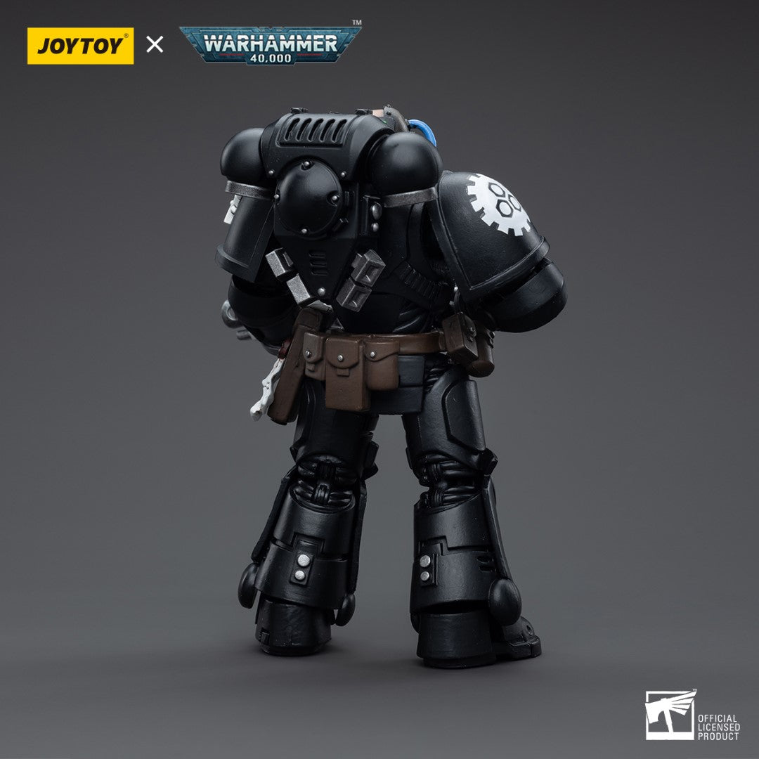 Warhammer 40k JoyToy Actionfigure - Iron Hands Intercessors Brother Gravak figure for collectors, display and premium shelf presentation