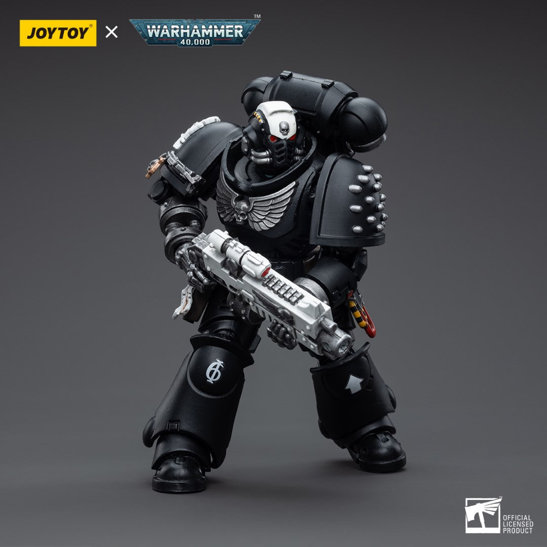 Warhammer 40k JoyToy Actionfigure - Iron Hands Intercessors Sergeant Bantus figure for collectors, display and premium shelf presentation