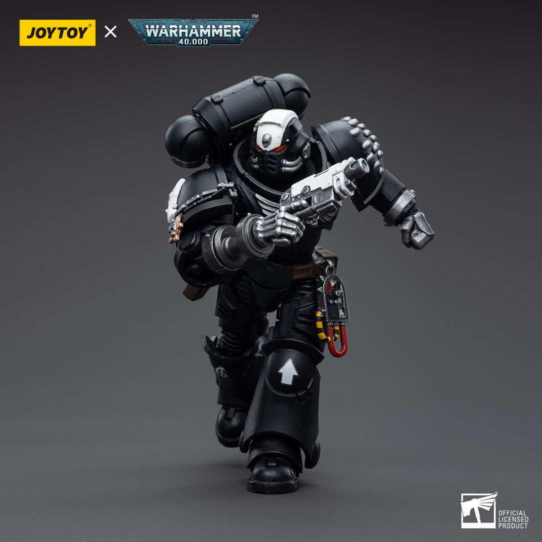 Warhammer 40k JoyToy Actionfigure - Iron Hands Intercessors Sergeant Bantus figure for collectors, display and premium shelf presentation