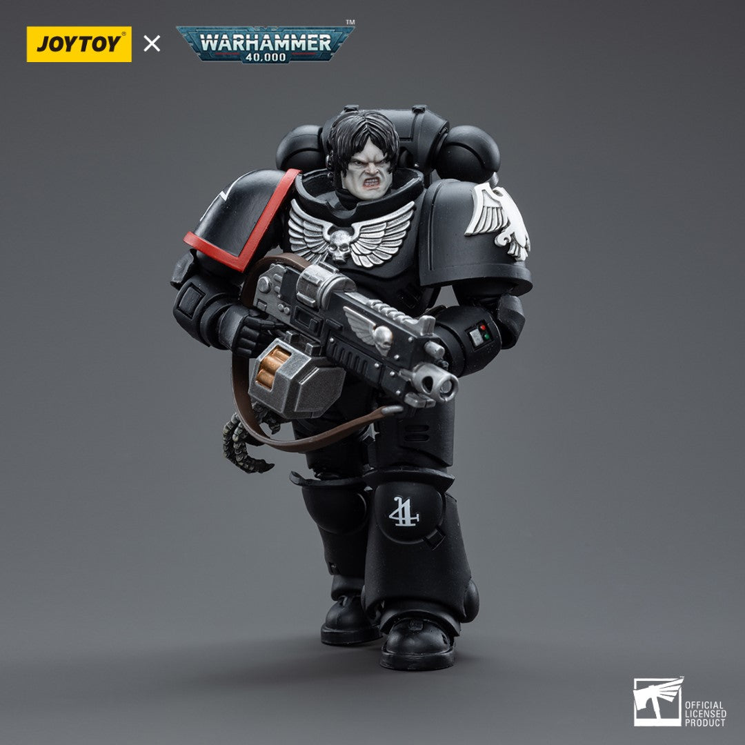 Warhammer 40k JoyToy Actionfigure - Raven Guard Intercessors Brother Colvane figure for collectors, display and premium shelf presentation