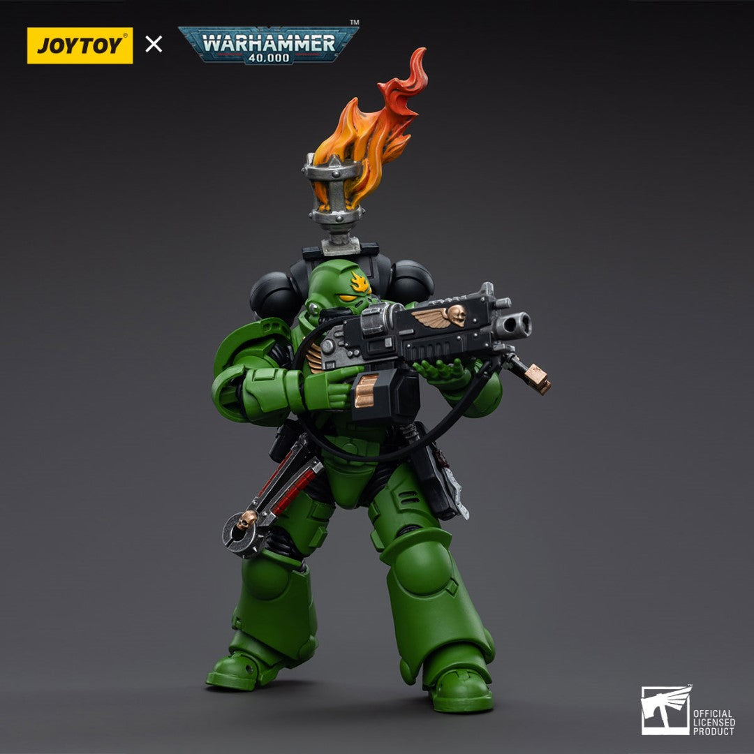 Warhammer 40k JoyToy Actionfigure - Salamanders Intercessors Sergeant Tsek'gan figure for collectors, display and premium shelf presentation