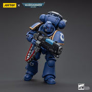 Warhammer 40k JoyToy Actionfigure - Ultramarines Hellblasters Brother Torsus figure for collectors, display and premium shelf presentation