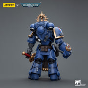 Warhammer 40k JoyToy Actionfigure - Ultramarines Lieutenant with Power Fist figure for collectors, display and premium shelf presentation