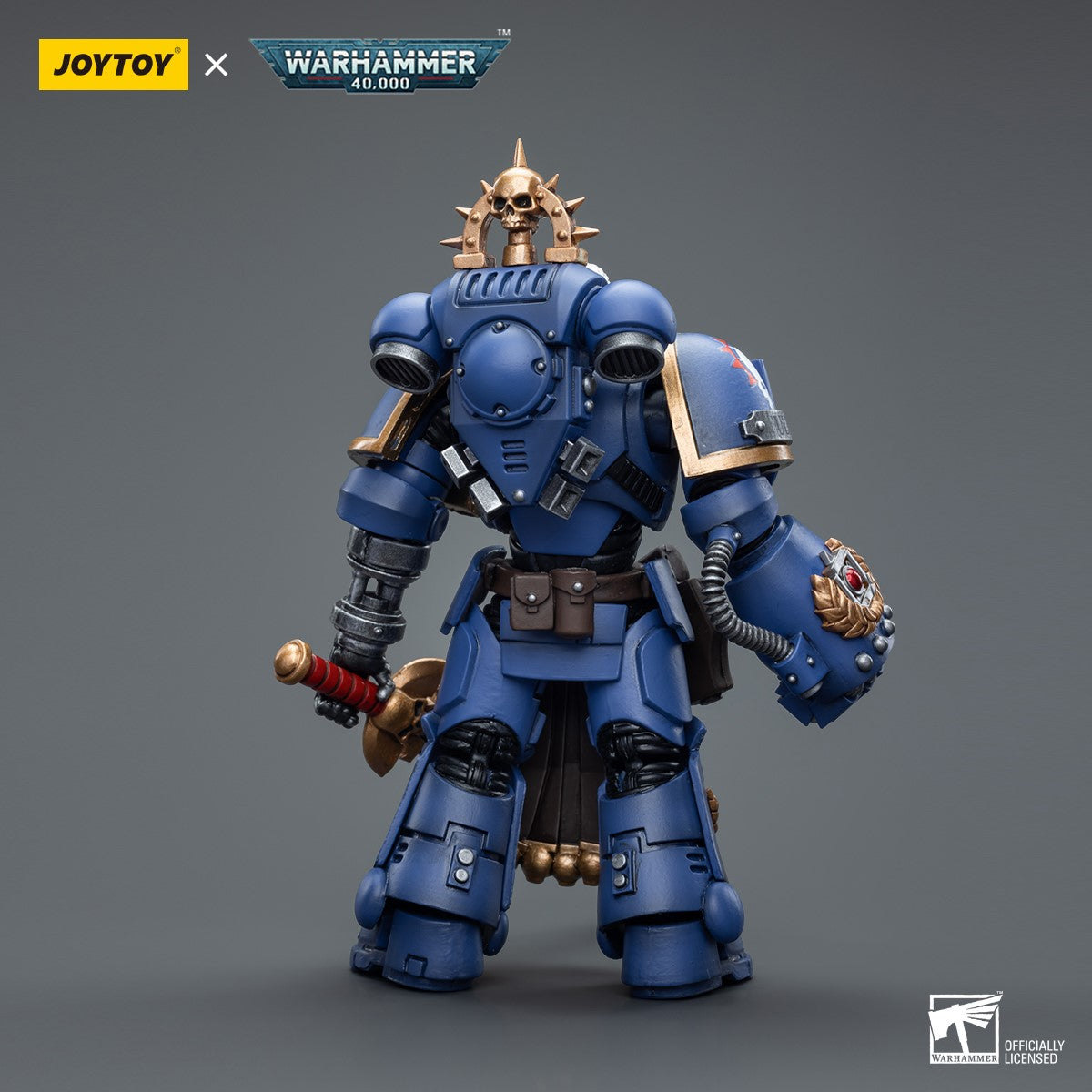 Warhammer 40k JoyToy Actionfigure - Ultramarines Lieutenant with Power Fist figure for collectors, display and premium shelf presentation