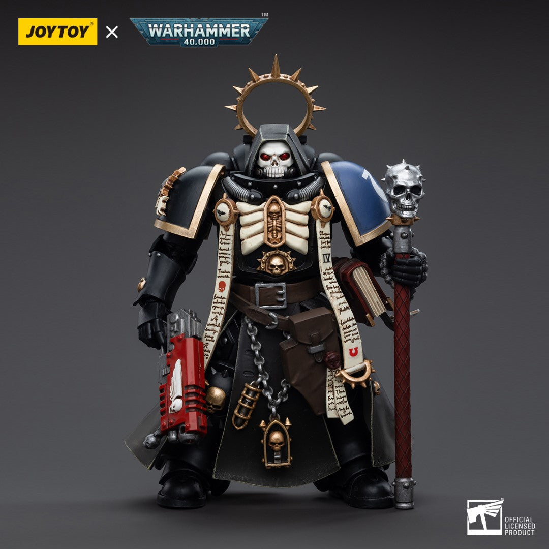 Warhammer 40k JoyToy Actionfigure - Ultramarines Primaris Chaplain Brother Varus figure for collectors, display and premium shelf