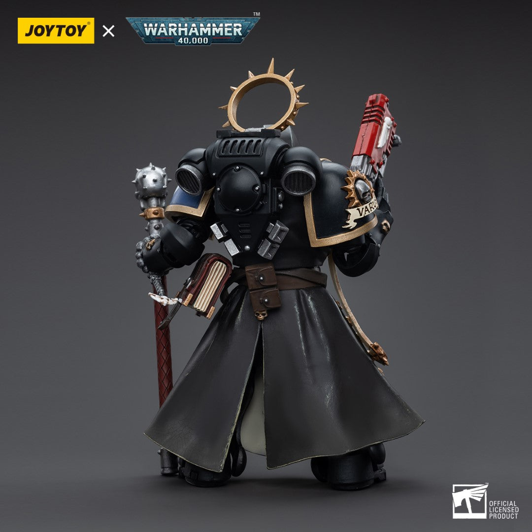 Warhammer 40k JoyToy Actionfigure - Ultramarines Primaris Chaplain Brother Varus figure for collectors, display and premium shelf
