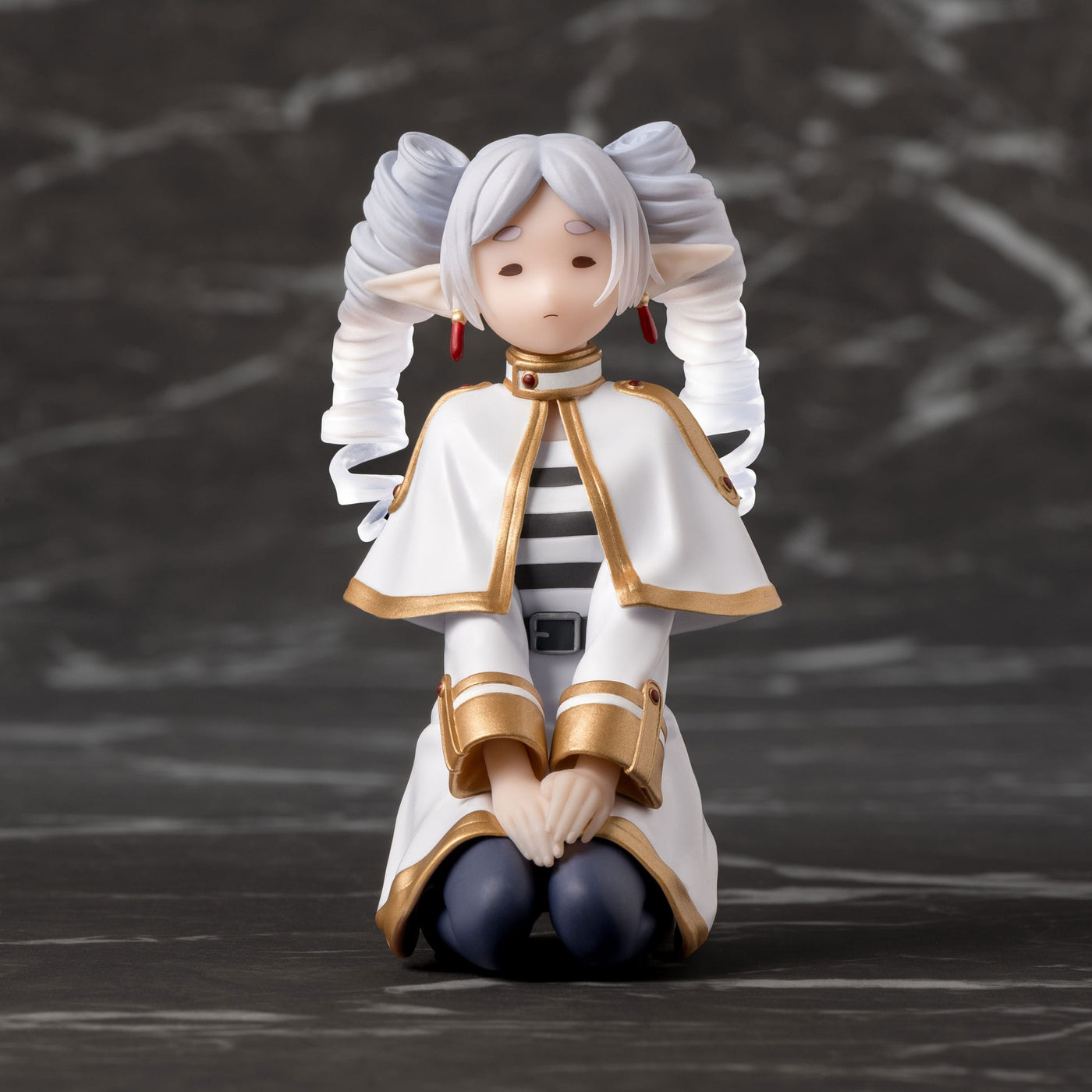Frieren: Beyond Journey's End PM Perching PVC Statue I have ringlets now Clear Ver. SEGA