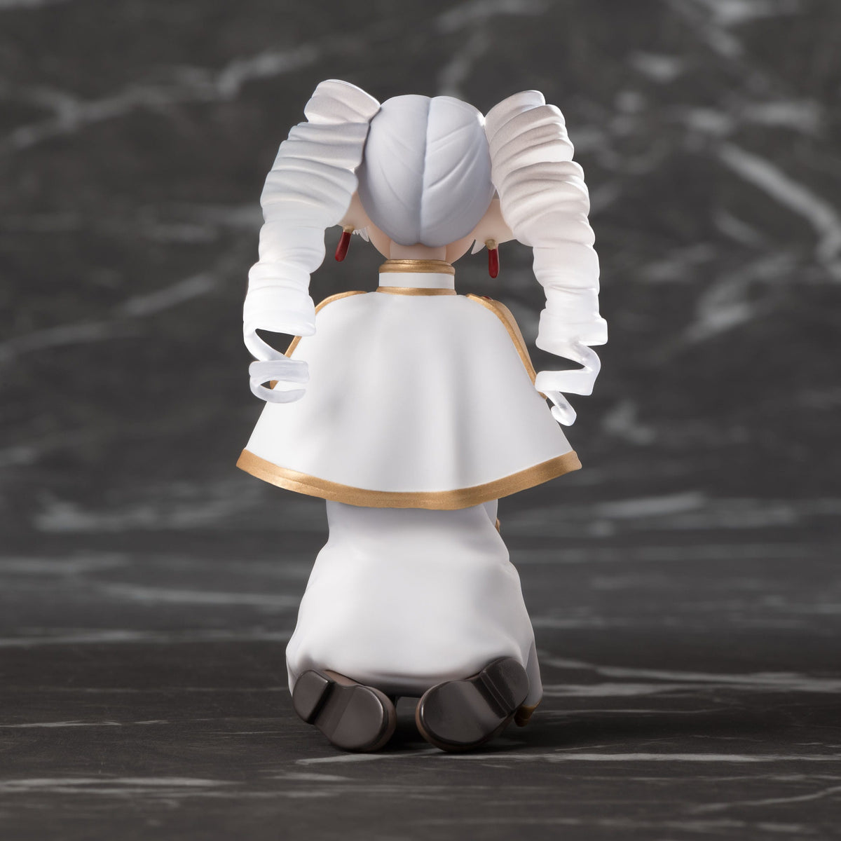 Frieren: Beyond Journey's End PM Perching PVC Statue I have ringlets now Clear Ver. SEGA