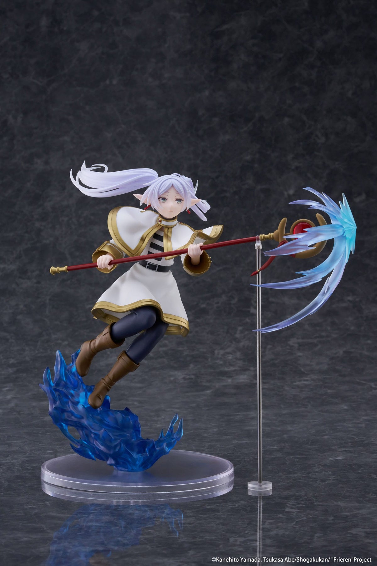 Frieren: Beyond Journey´s End AMP+ PVC Figure Frieren Taito