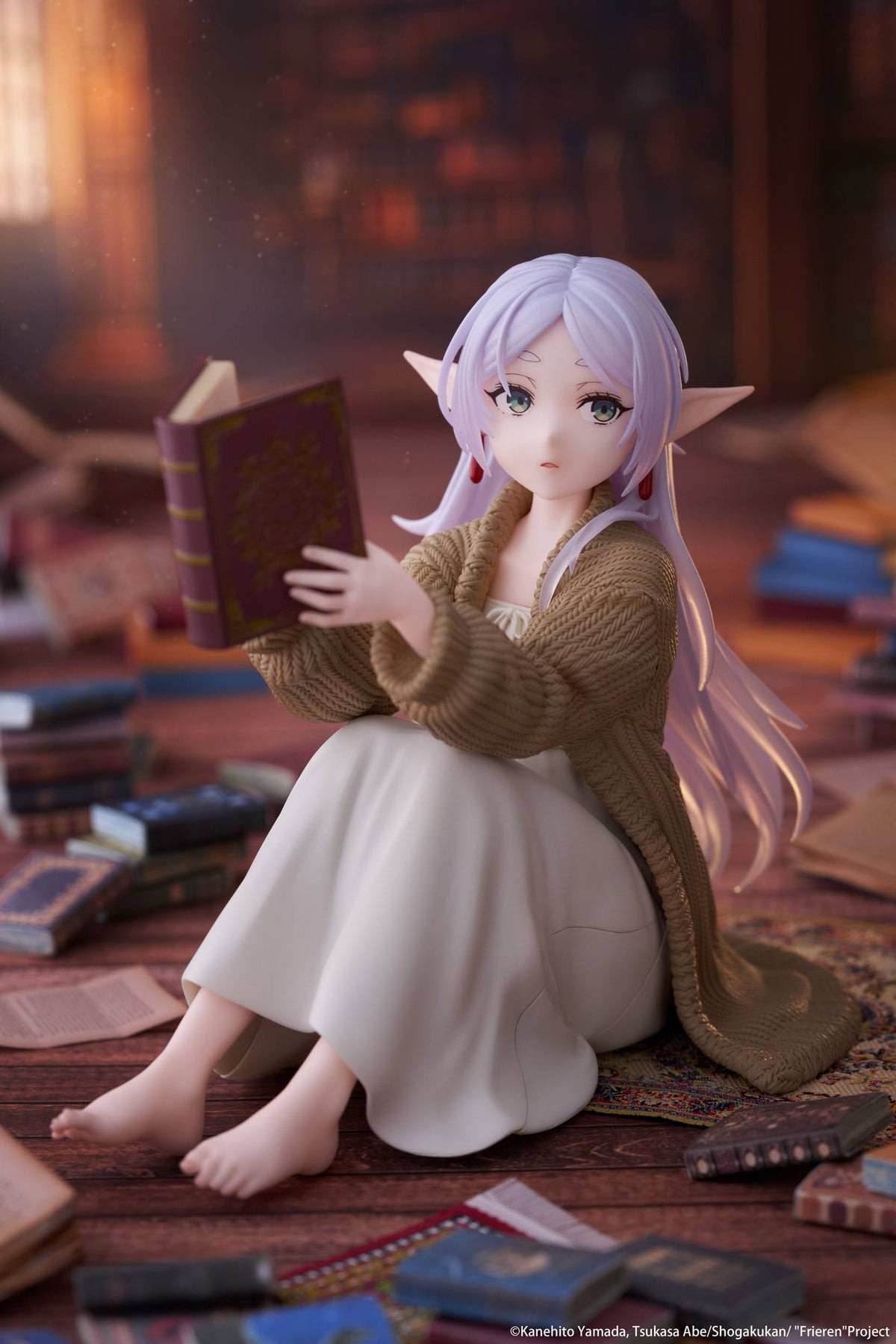 Frieren: Beyond Journey's End PVC Statue Desktop Cute Figure Frieren Roomwear Ver. Taito