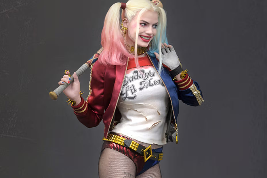 Harley Quinn Realistic Silicone 1:1 Replica Cosplay Model Doll statue from Irontech Doll for collectors, display and premium shelf