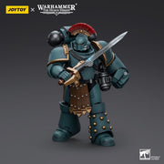Warhammer 40k JoyToy Actionfigure - Sons of Horus MKIV Tactical Squad Sergeant with Power Fist figure for collectors, display and premium