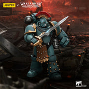 Warhammer 40k JoyToy Actionfigure - Sons of Horus MKIV Tactical Squad Sergeant with Power Fist figure for collectors, display and premium