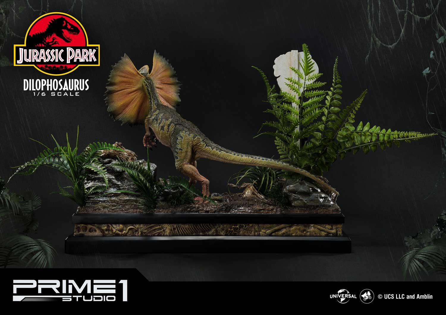 Jurassic Park - Dilophosaurus EX 1:6 - IN STOCK statue from Prime 1 Studio for collectors, display and premium shelf presentation
