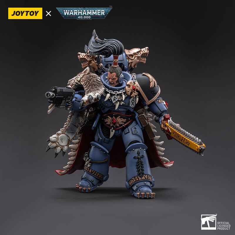 Warhammer 40k JoyToy Actionfigure - Space Wolves Ragnar Blackmane figure for collectors, display and premium shelf presentation